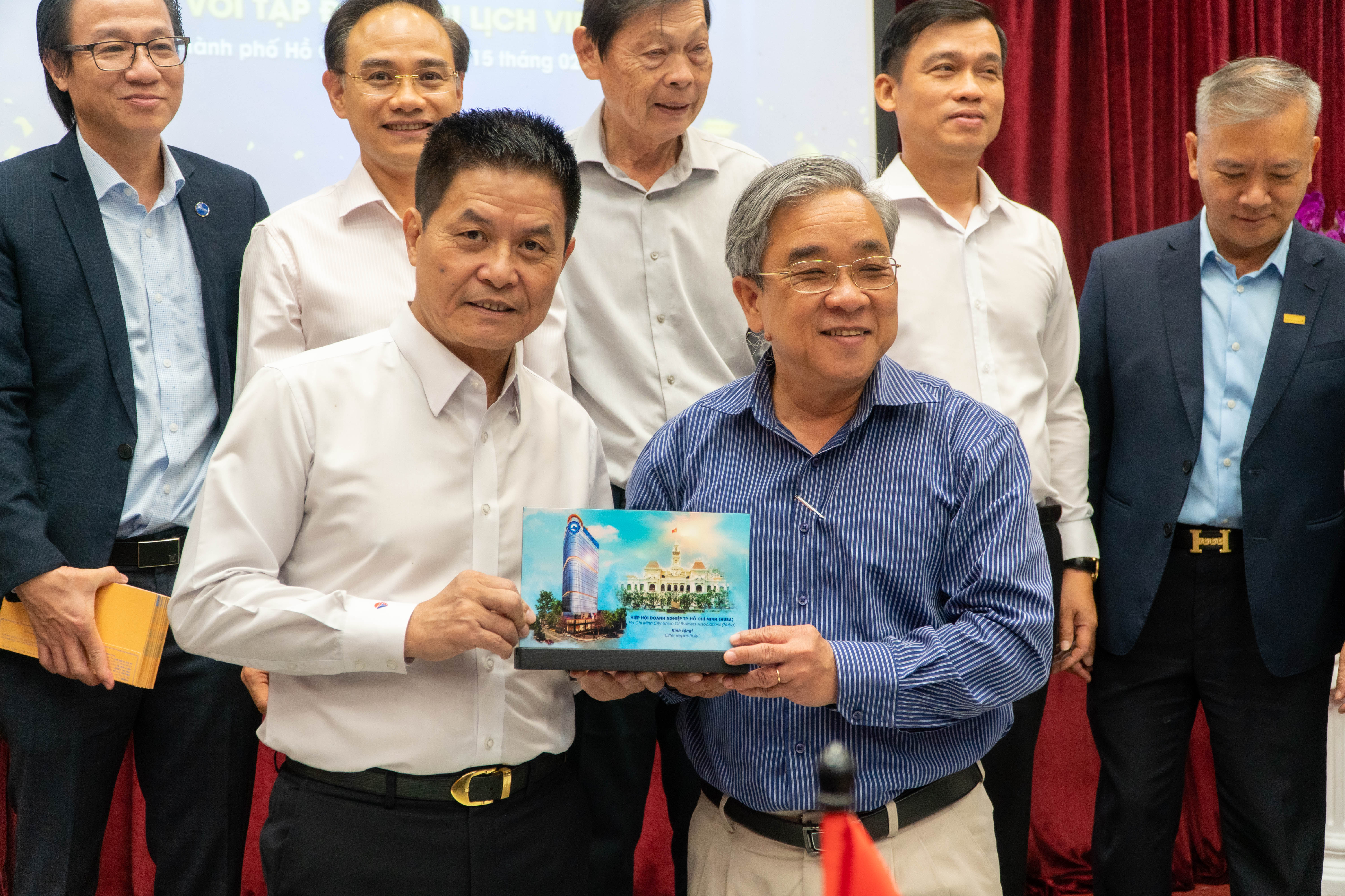 Tập đoàn Vietravel tiếp đoàn Lãnh đạo Hiệp hội Doanh nghiệp thành phố Hồ Chí Minh đến thăm và làm việc với các doanh nghiệp thành phố Hồ Chí Minh tiêu biểu