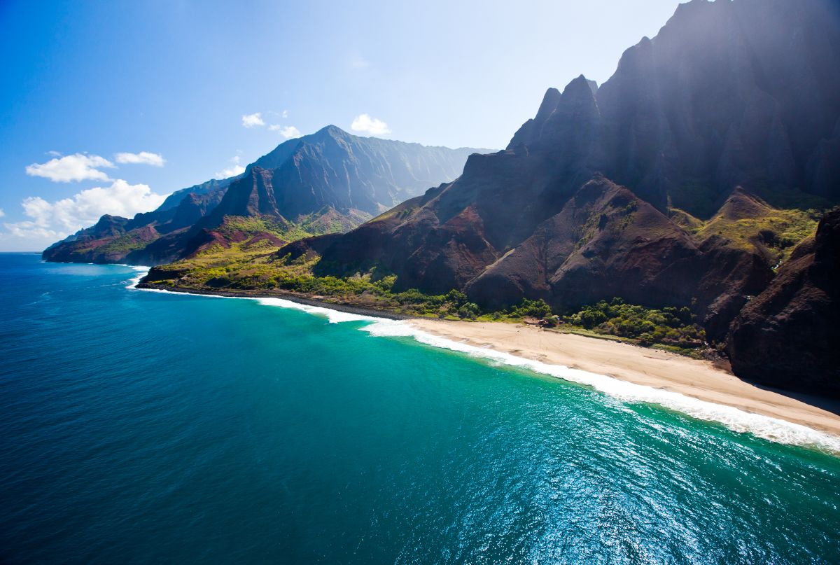 5 Jurassic View You'll Find in Hawaii