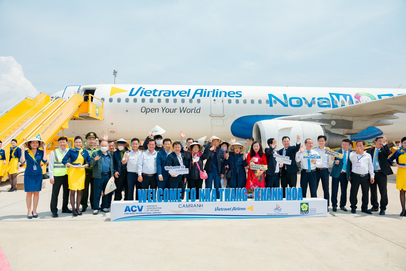 Vietravel Airlines thực hiện chuyến bay charter đầu tiên từ Hàn Quốc đến Khánh Hòa (Việt Nam)