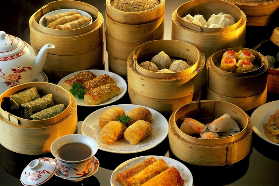 Ẩm thực Hồng Kông có gì hấp dẫn? Top 10+ món ăn làm nên tinh hoa ẩm thực xứ Cảng Thơm