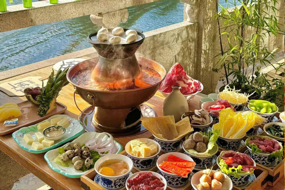 Ẩm thực Tô Châu: Khám phá tinh hoa món ngon trứ danh vùng Giang Nam Ẩm thực Tô Châu: Khám phá tinh hoa món ngon trứ danh vùng Giang Nam