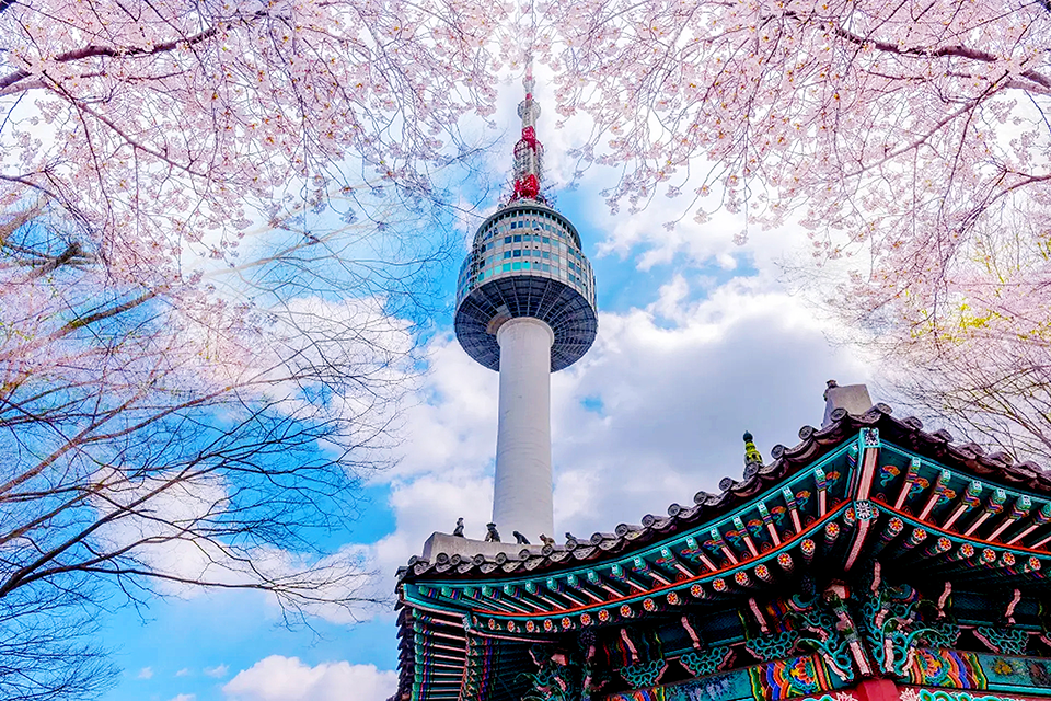 Du lịch tháp Namsan - Chinh phục “nóc nhà” số 1 tại Hàn Quốc Du lịch tháp Namsan - Chinh phục “nóc nhà” số 1 tại Hàn Quốc