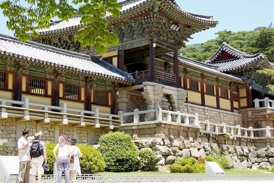 Chùa Bulguksa Hàn Quốc: Kiệt tác Phật giáo giữa lòng Gyeongju Chùa Bulguksa Hàn Quốc: Kiệt tác Phật giáo giữa lòng Gyeongju