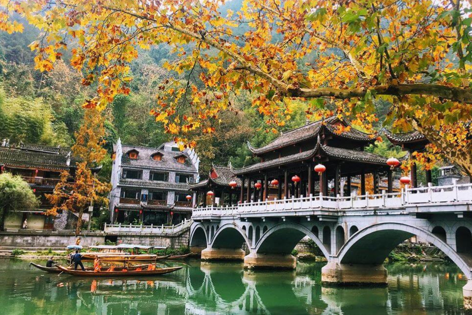 Top 6 cổ trấn Trung Quốc đẹp nhất vào mùa thu