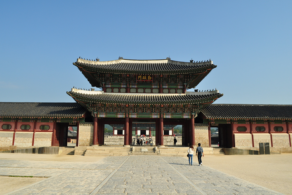 Du lịch Cung điện Hoàng gia Gyeongbok – Nơi lưu giữ hồn cốt văn hóa Hàn Quốc