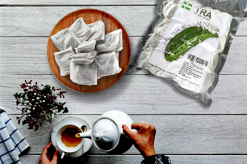 Du lịch Đà Nẵng mua gì về làm quà? Top 10 đặc sản ngon – dễ mang – ai cũng thích