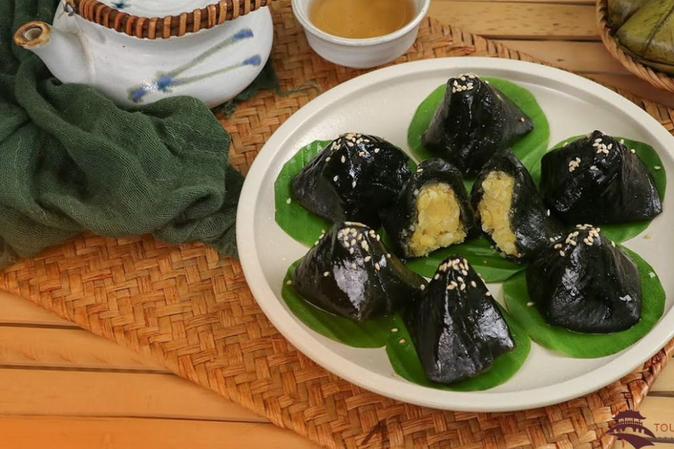 Top 5 món bánh đặc sản Hội An nổi tiếng nhất định bạn phải thử