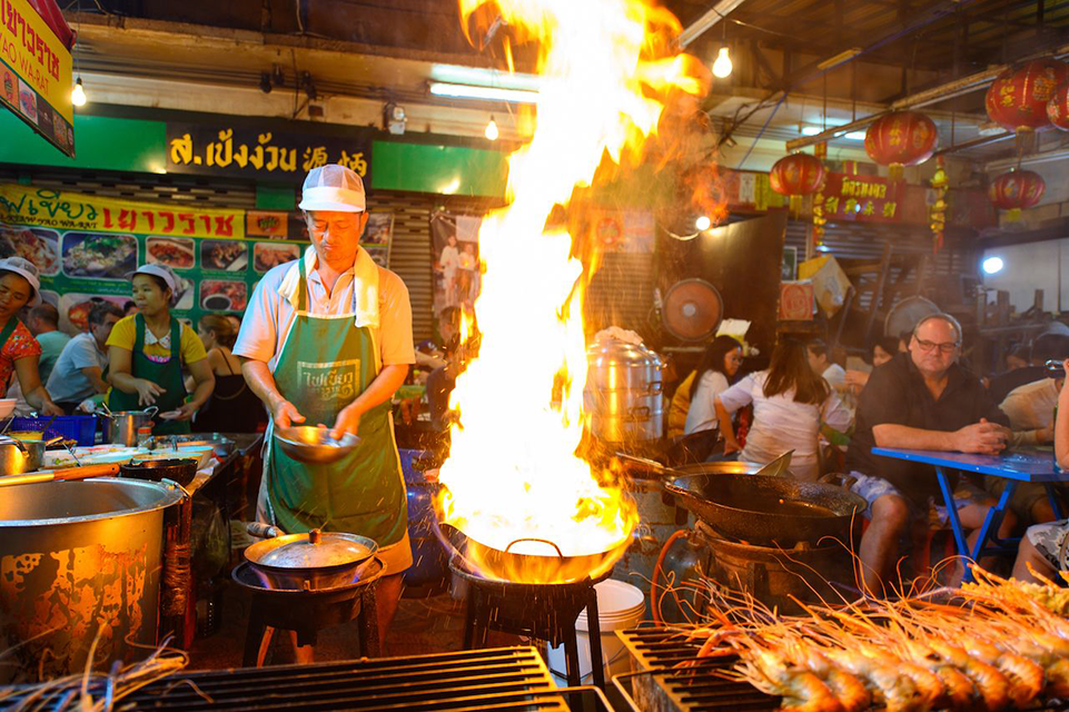Khám phá đặc sản Thái Lan theo vùng miền – Trọn vẹn hương vị xứ Chùa Vàng