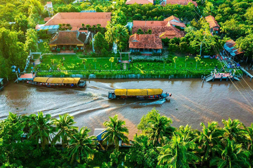 Top 10 địa điểm du lịch hè miền Tây hấp dẫn không thể bỏ lỡ Top 10 địa điểm du lịch hè miền Tây hấp dẫn không thể bỏ lỡ
