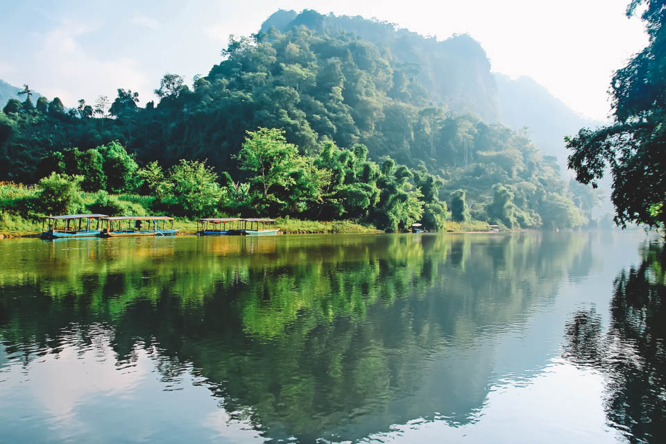 Top 6 địa điểm du lịch Hồ Ba Bể độc đáo