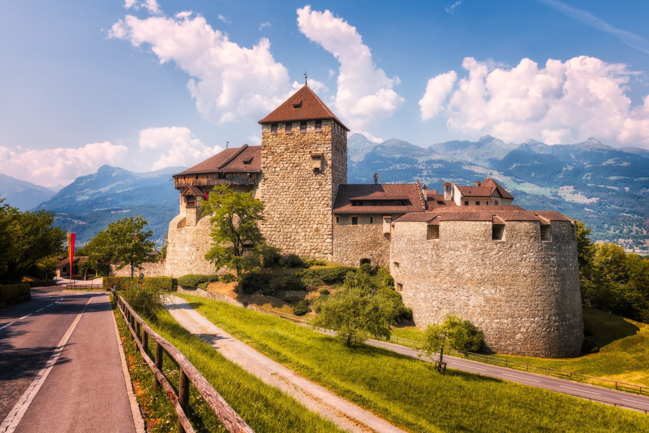 Top 5 địa điểm du lịch Liechtenstein: Khám phá một trong những quốc gia nhỏ nhất châu Âu