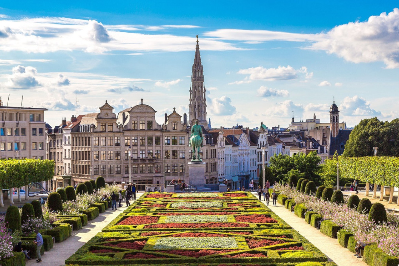 Top 5 địa điểm du lịch mùa hè Brussels: Trải nghiệm sắc màu châu Âu rực rỡ