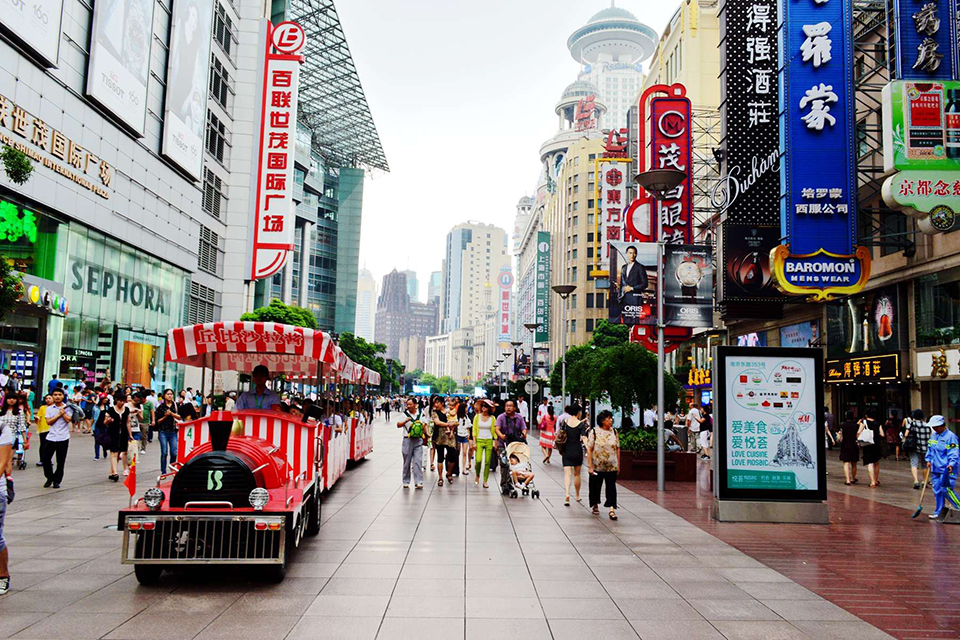 Phố Nam Kinh Trung Quốc: Tuyến phố mua sắm sầm uất bậc nhất châu Á