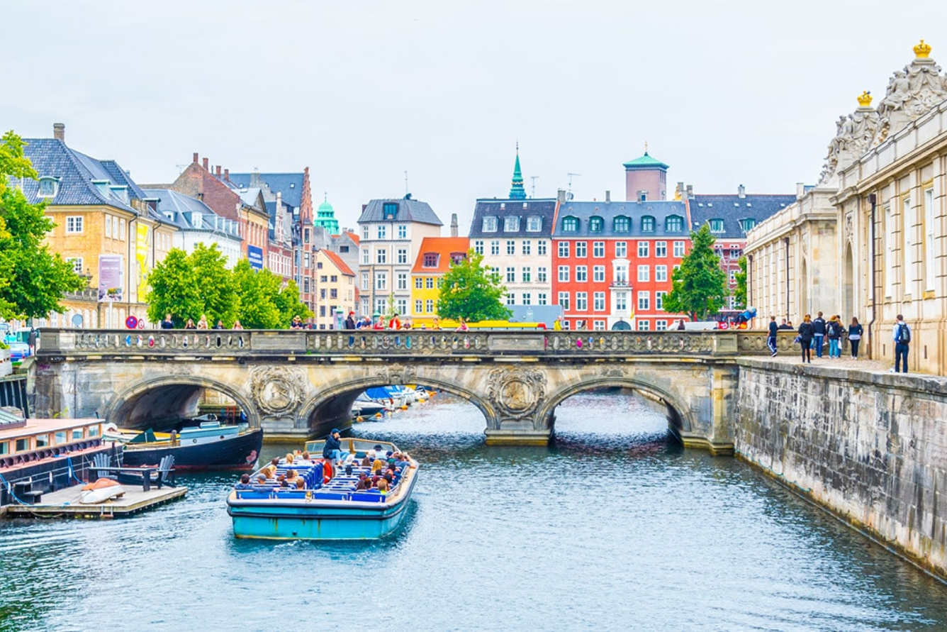 Du lịch Bắc Âu mùa thu và hành trình khám phá vùng đất cổ tích