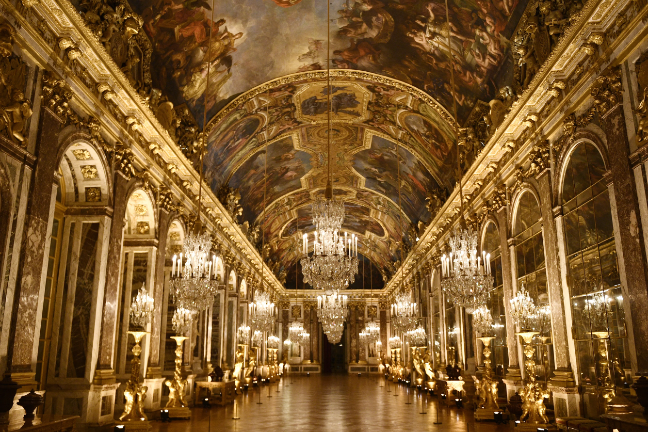 Du lịch cung điện Versailles: Biểu tượng quyền lực và sự xa hoa của hoàng gia Pháp