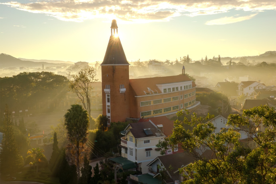 Top 12 địa điểm du lịch Đà Lạt nổi tiếng không thể bỏ lỡ