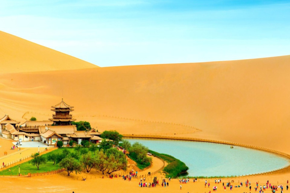 Kinh nghiệm du lịch Đôn Hoàng - Hành trình khám phá dấu ấn “con đường tơ lụa” huyền thoại