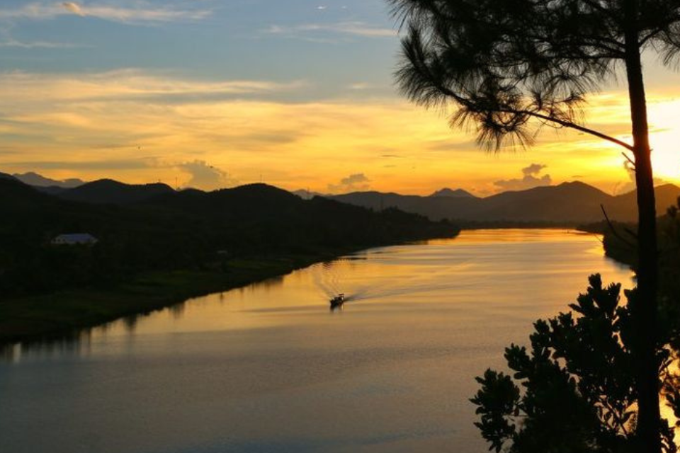 Kinh nghiệm du lịch Huế cập nhật mới nhất