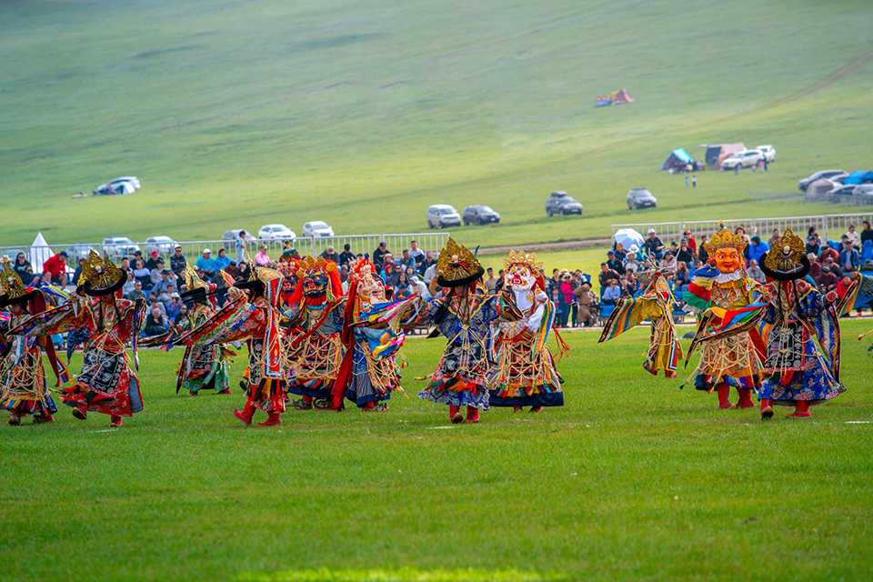 Du lịch Mông Cổ mùa hè: Thời điểm đẹp nhất để khám phá thảo nguyên và văn hóa du mục Du lịch Mông Cổ mùa hè: Thời điểm đẹp nhất để khám phá thảo nguyên và văn hóa du mục
