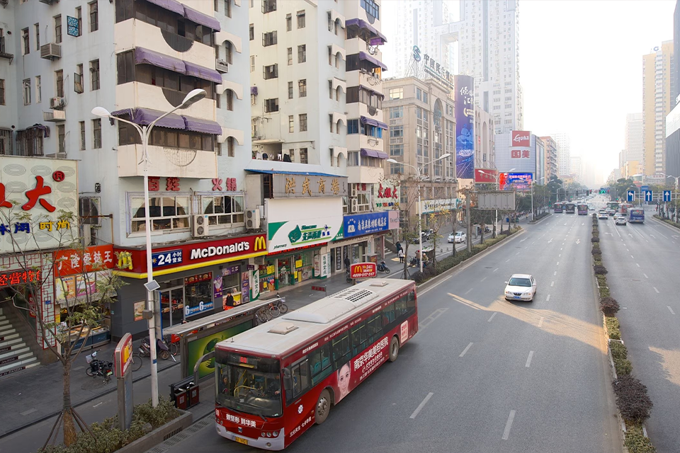 Du lịch Phố Nam Kinh Trung Quốc: tuyến phố mua sắm sầm uất bậc nhất châu Á