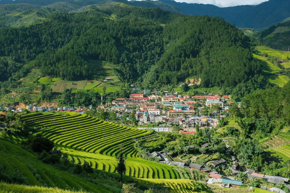 Top 5 địa điểm du lịch Tây Bắc mùa hè không thể bỏ lỡ Top 5 địa điểm du lịch Tây Bắc mùa hè không thể bỏ lỡ