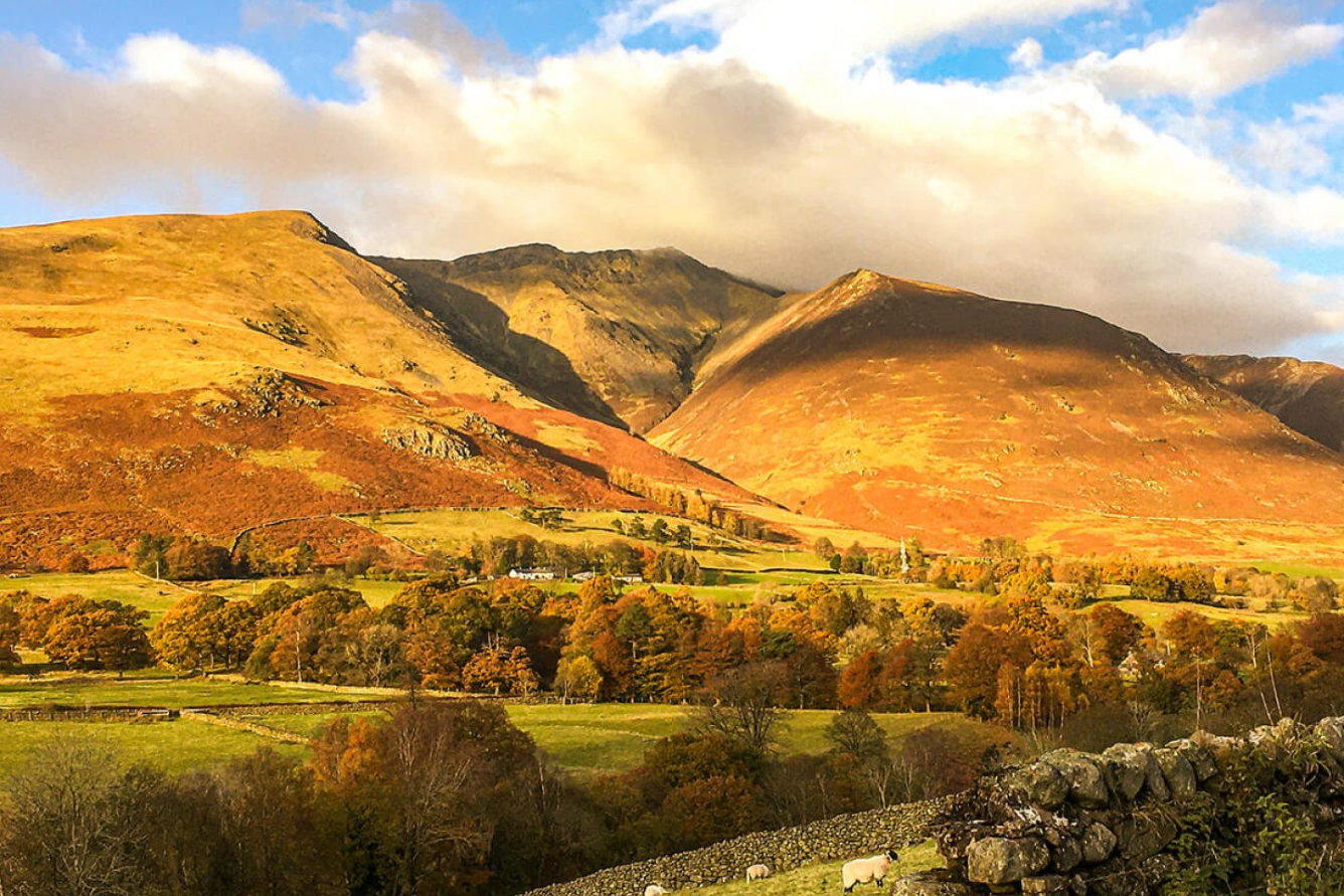 Khám phá hồ Lake District mùa thu: Hành trình lãng mạn giữa sắc vàng nước Anh