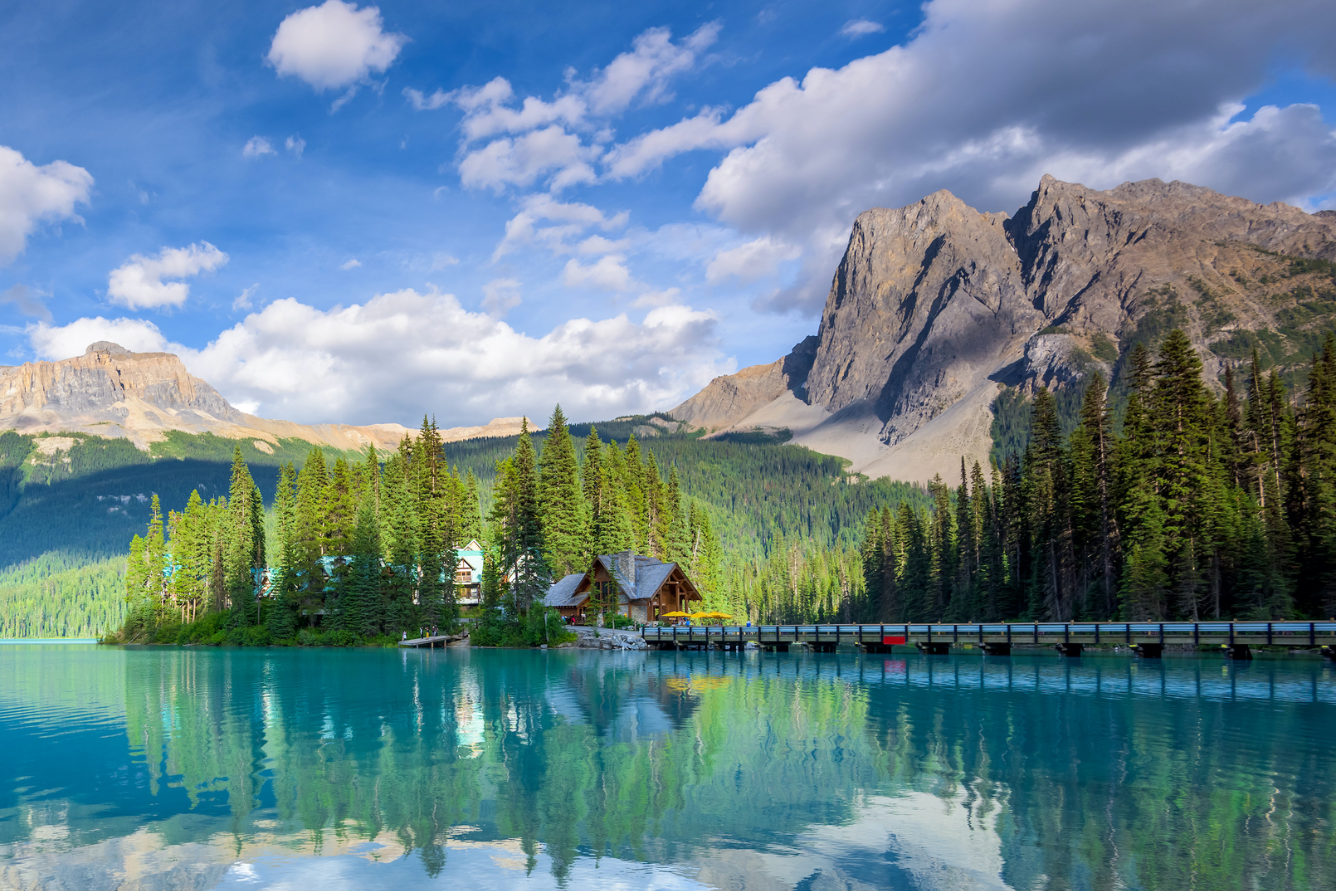 Top 5 hồ nước ở Canada đẹp nhất mà bạn nên biết Top 5 hồ nước ở Canada đẹp nhất mà bạn nên biết