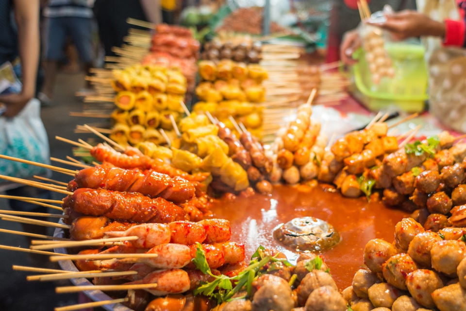Những món ăn đường phố Bangkok chinh phục mọi vị giác của du khách 