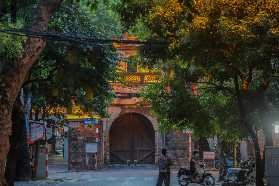 Vẻ đẹp cổ kính của Ô Quan Chưởng, Hà Nội: Cửa ô lưu giữ dấu ấn lịch sử kinh kỳ