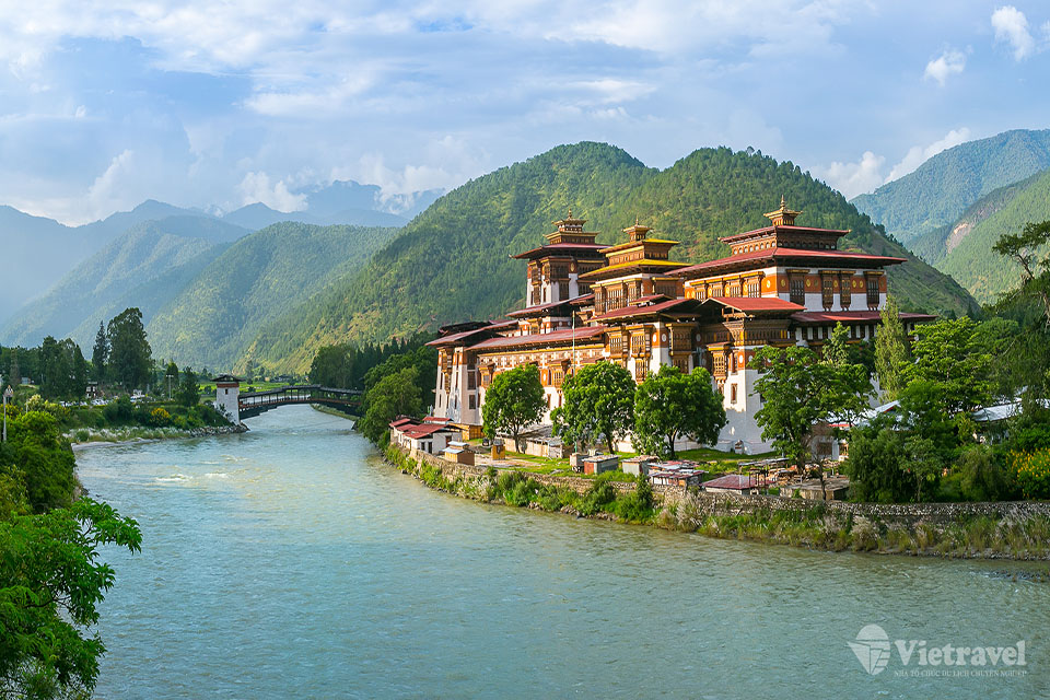 Bhutan: Hành thiền chữa lành cho hành trình hạnh phúc