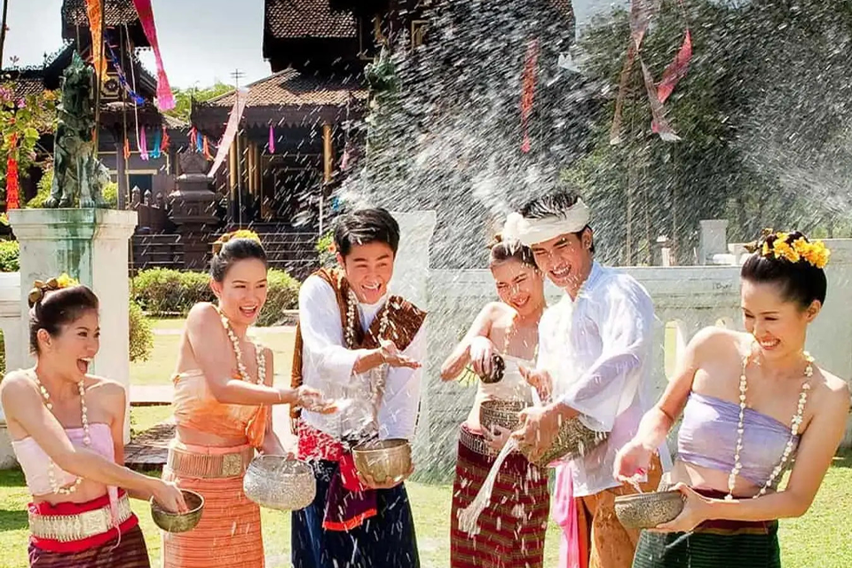 Tham gia lễ hội té nước Thái Lan 2024 với những trải nghiệm không nên bỏ lỡ