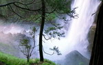 Thác Hang Cọp (Lâm Đồng) : Ẩn chứa vẻ đẹp hoang dã của núi rừng