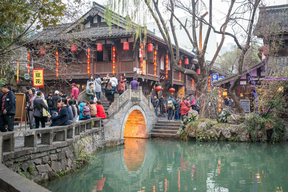 Top 5 địa điểm du lịch Thành Đô nổi tiếng nhất – Trải nghiệm trọn vẹn nét đẹp văn hóa Tứ Xuyên