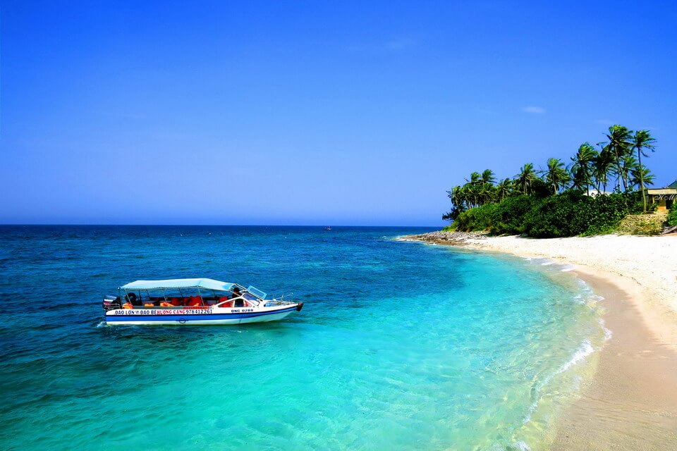 Peaceful “Be” island