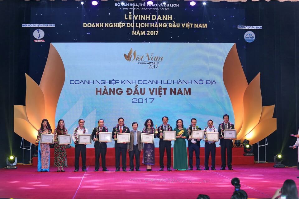 Vietravel tiếp tục đứng đầu ngành lữ hành tại “Giải thưởng Du lịch Việt nam 2017”