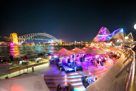 Lễ hội Vivid Sydney 2016 - Sự mê hoặc đến từ ánh sáng