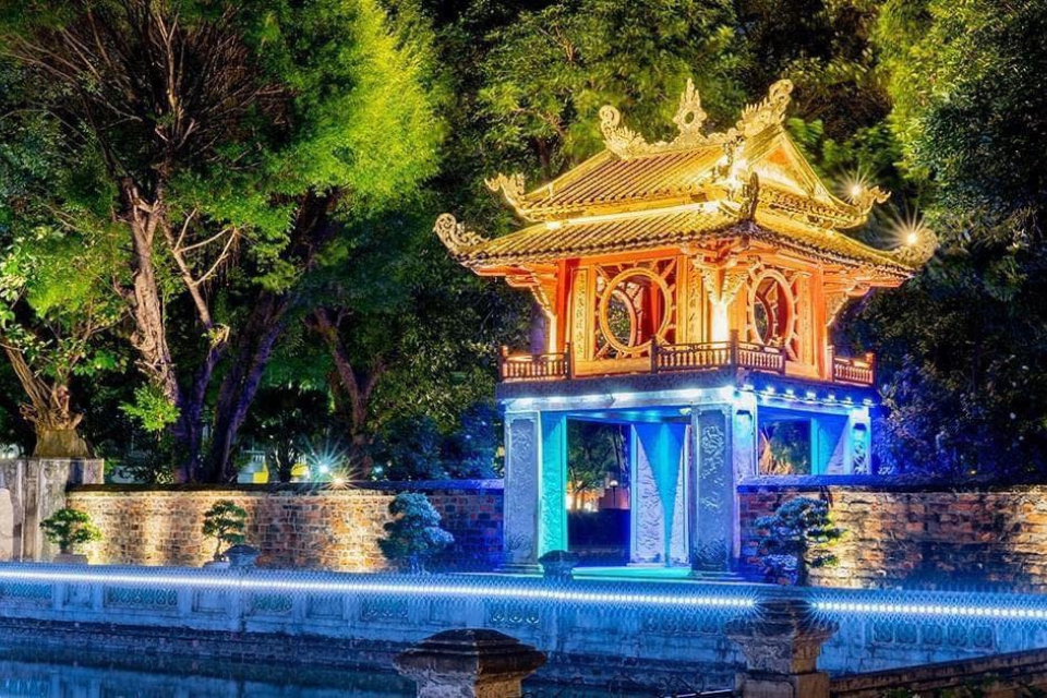 Top 5 tour du lịch đêm Hà Nội “đánh thức” những tâm hồn yêu lịch sử, văn hoá