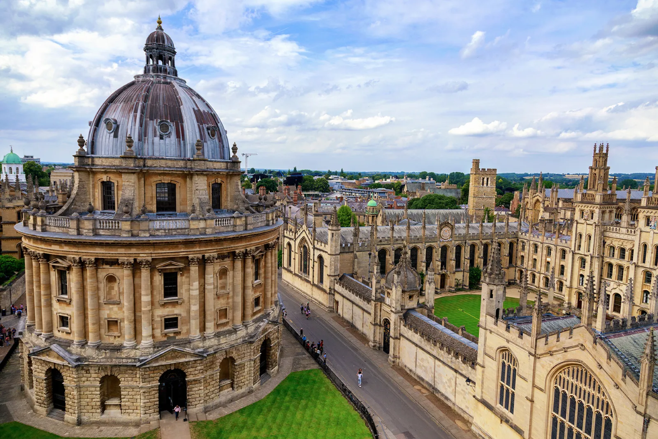Tham quan các trường đại học cổ Oxford và Cambridge: Giá trị lịch sử, văn hóa và tri thức ở Anh